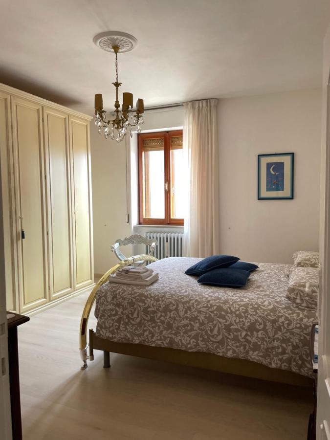 Apartament La Signora Dei Fiori Gubbio Zewnętrze zdjęcie
